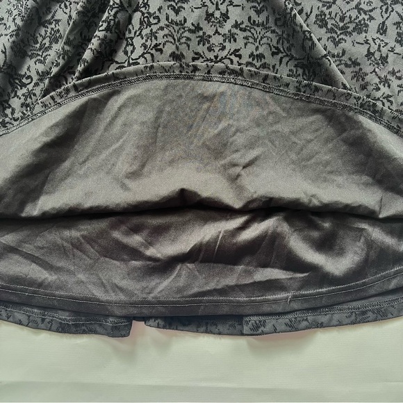 DOE & Rae Black Sleeveless Velvet Patterned Mini Dress Size M - Picture 6 of 9